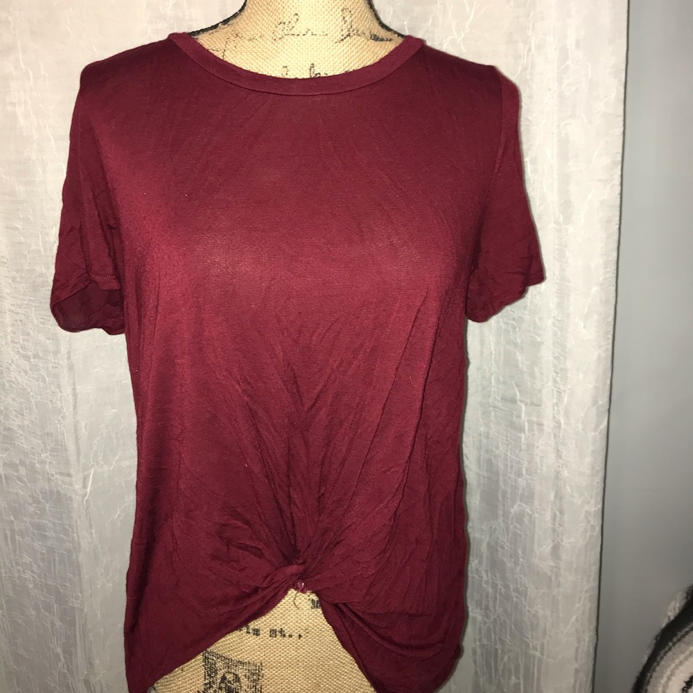 Burgundy tie front tee